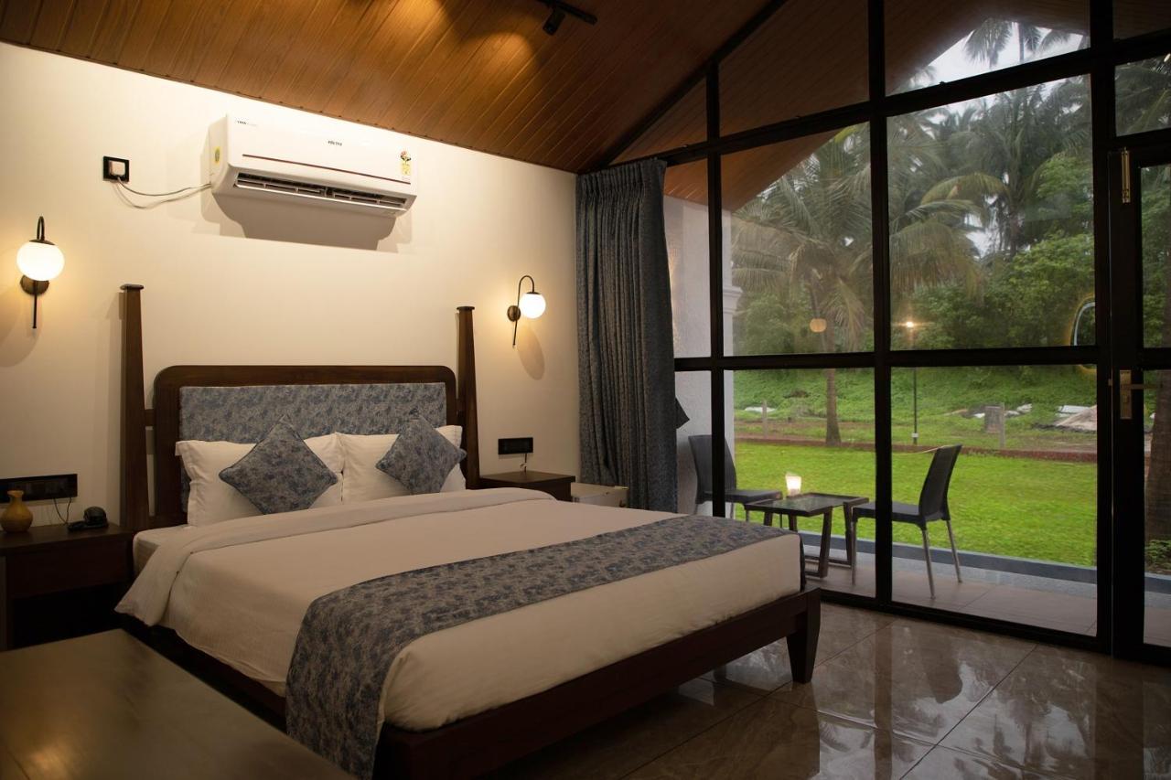White Sand Beach Resort Kondivali Экстерьер фото
