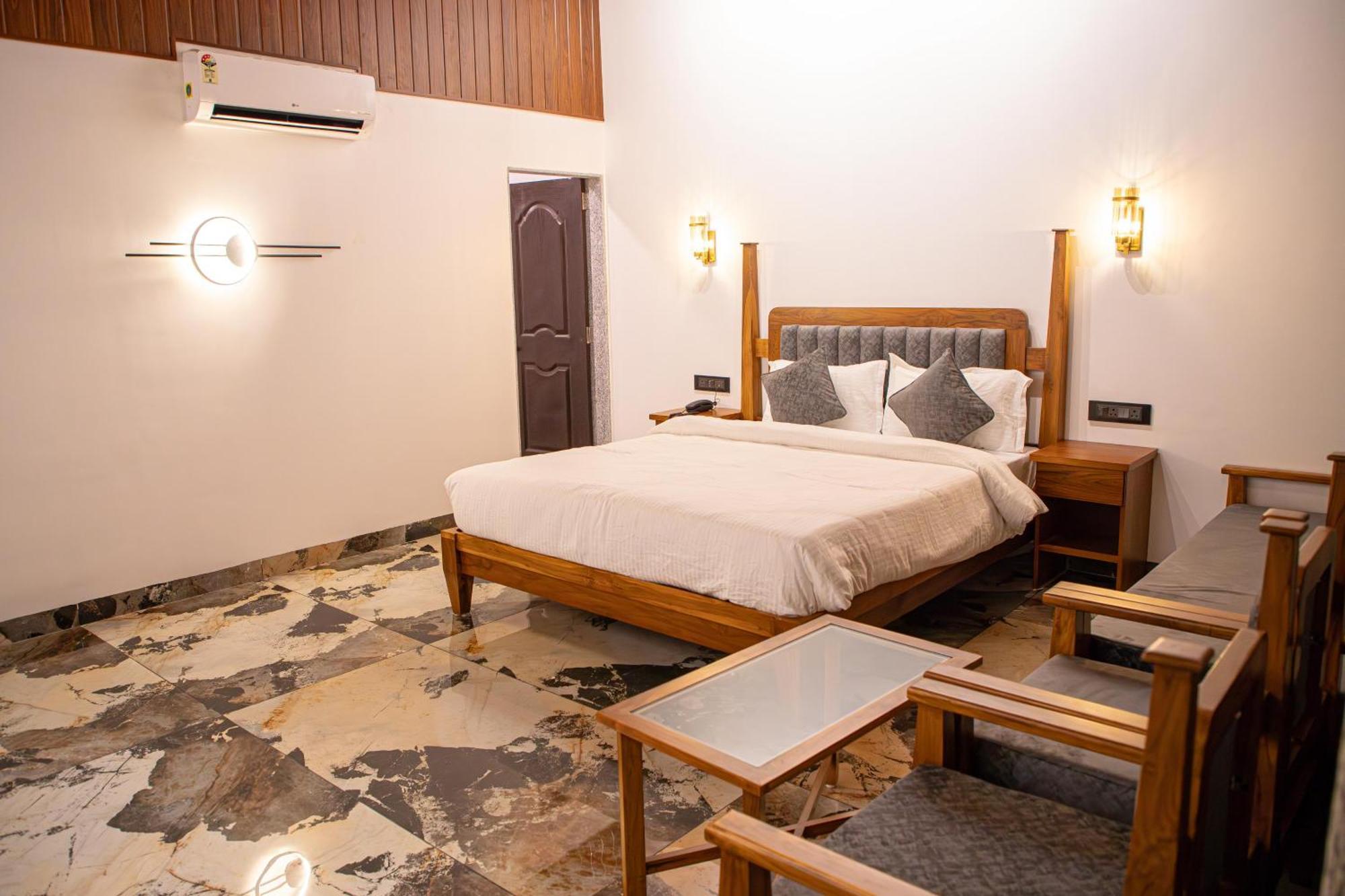 White Sand Beach Resort Kondivali Экстерьер фото